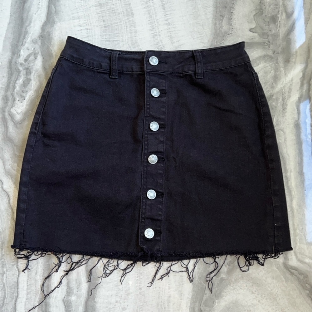 PACSUN BLACK MINI SKIRT